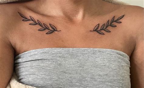 tatto pecho mujer|Tatuajes de pecho de mujer